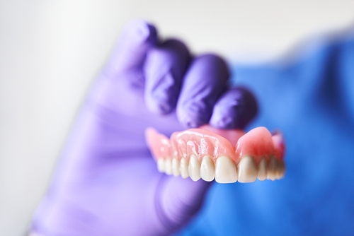 Loose Denture Solutions in Sterling Heights, MI | Book a Free Dental Implant Consultation