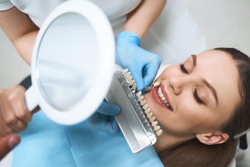 Porcelain Veneers [Video Q&A] | Book a Free Consultation Today